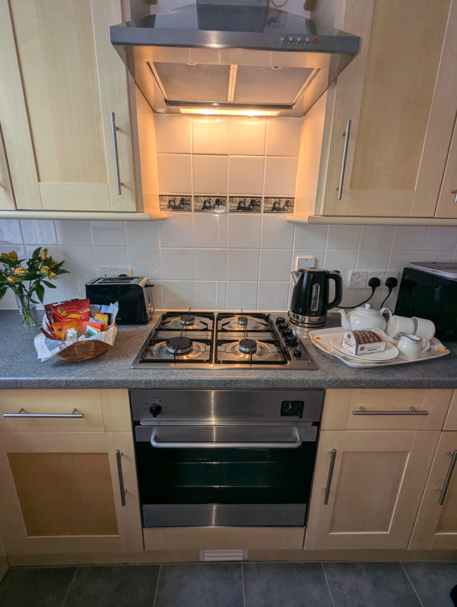 Swanage Apartment NEW 12
