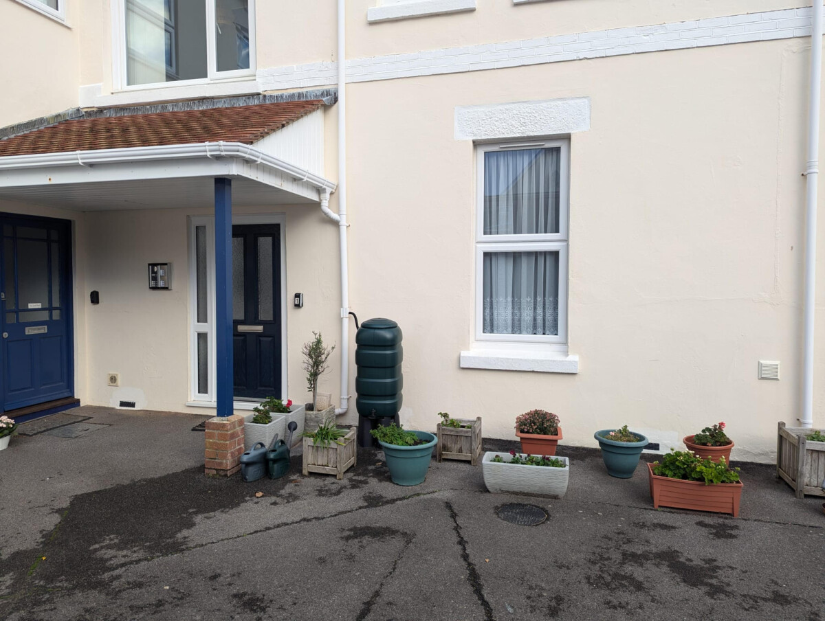 Swanage Apartment NEW 4