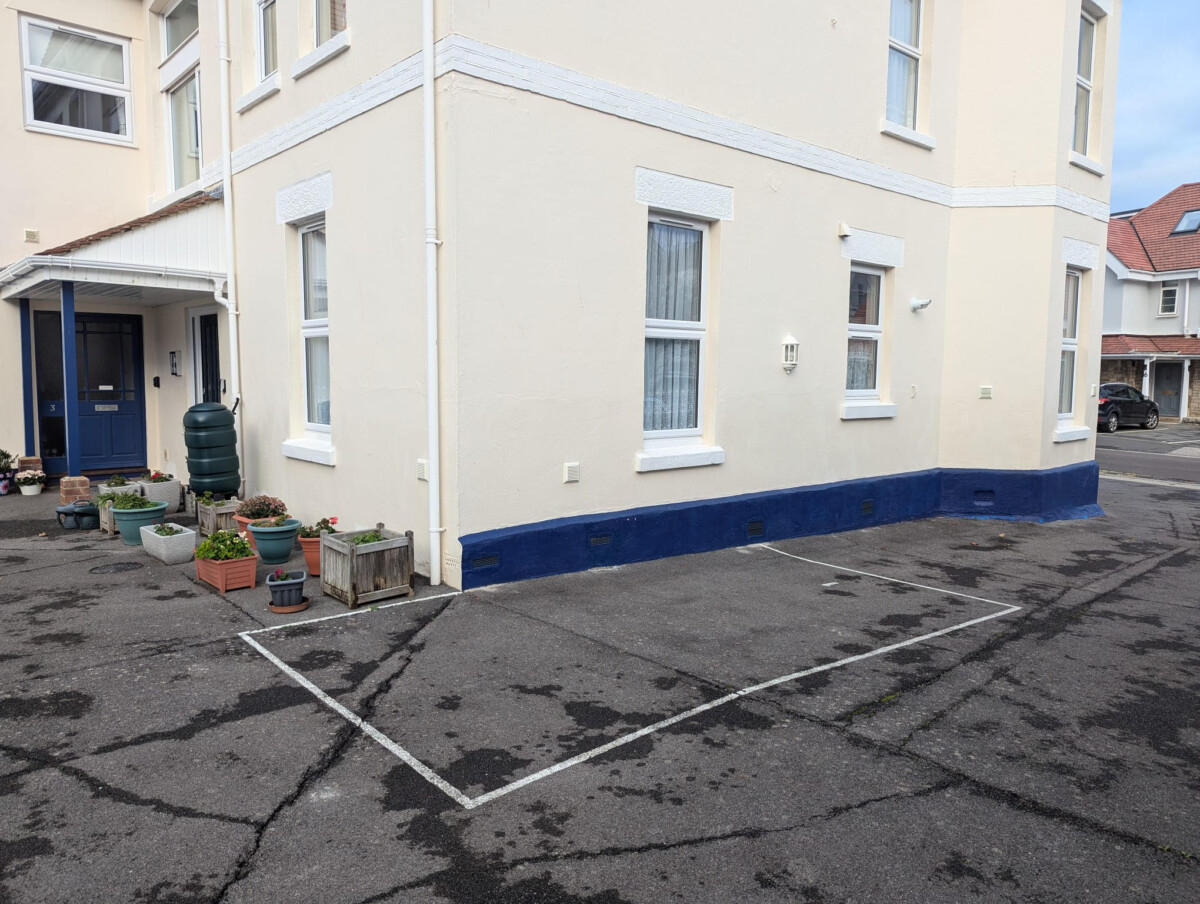 Swanage Apartment NEW 8
