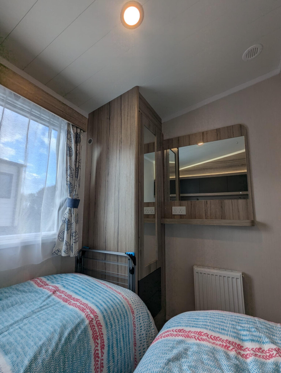 Caravan 0333 Nov 2025 10