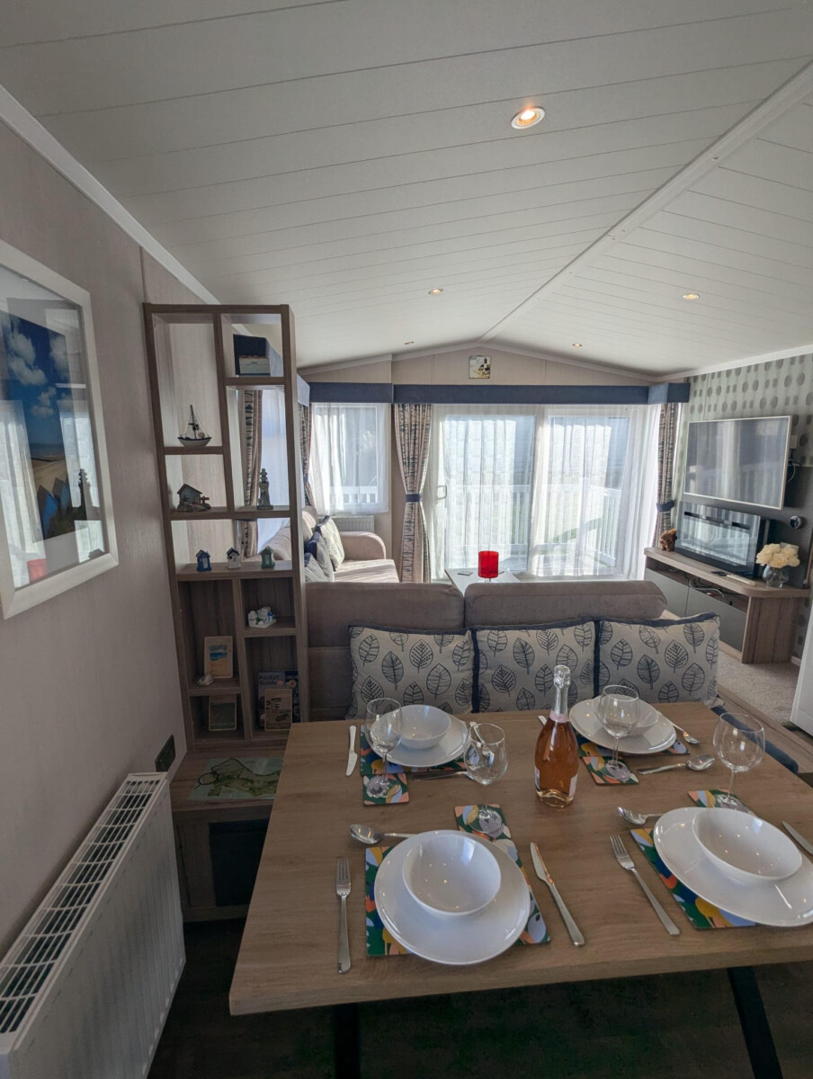Caravan 0333 Nov 2025 13