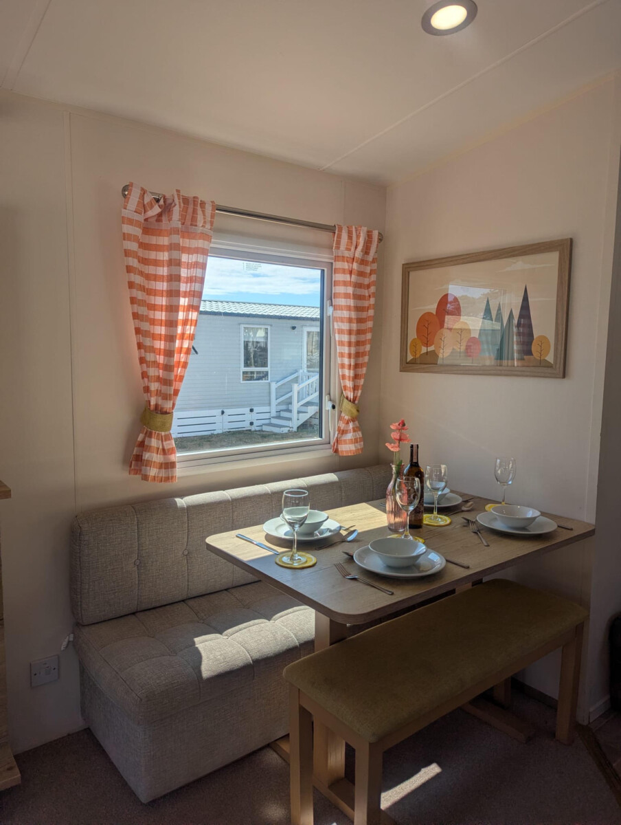 Caravan 0488 24